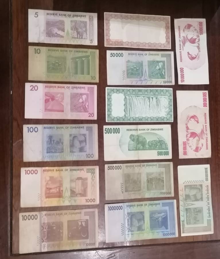 15 X Different Zimbabwe banknotes