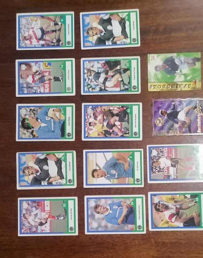 14 x Collectable Rugby cards