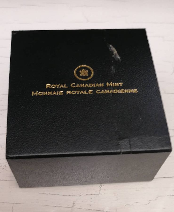 2011 CANADIAN PROOF SILVER 15$ MAPLE