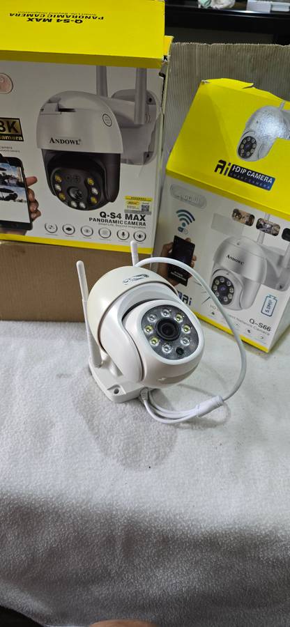 SET OF FOUR ANDOWL CCTV WIFI CAMERA-SEE DESCRIPTION