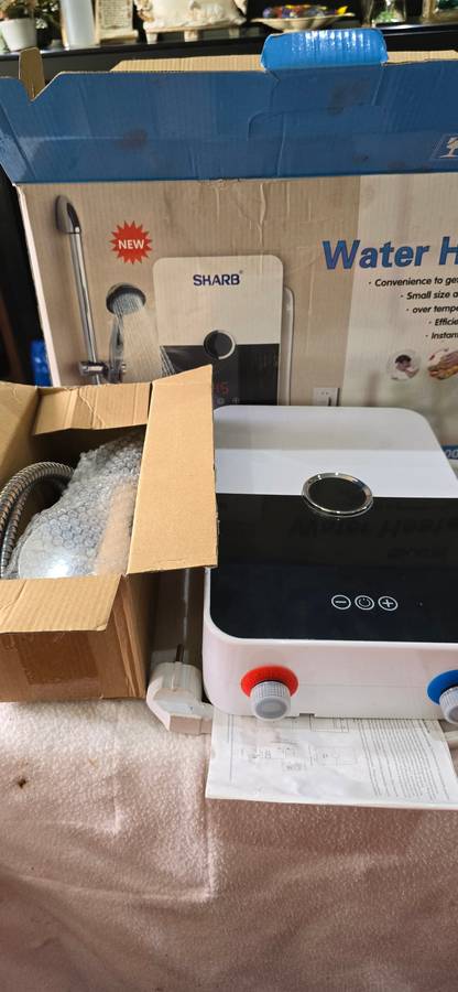 ELECTRIC WATER HEATER