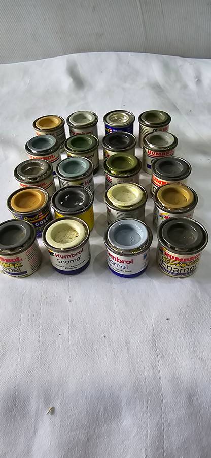 20 x 14ml ENAMEL CRAFT PAINTS(ALL SEALED)