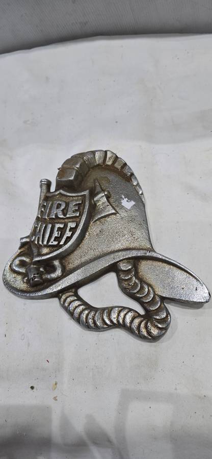 HEAVY METAL /CAST IRON FIRE CHIEF SIGN