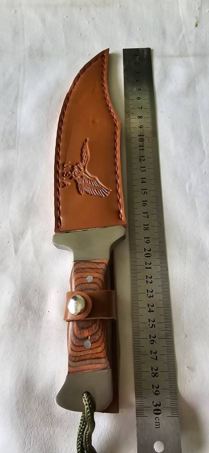 USA HUNTING KNIFE WITH LEATHER SHEATH