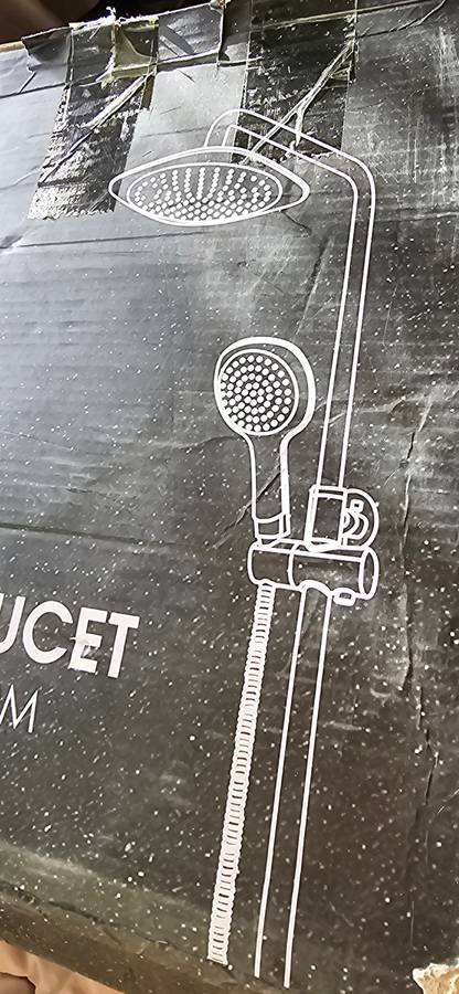 ALL IN ONE BATHROOM SHOWER FAUCET SET