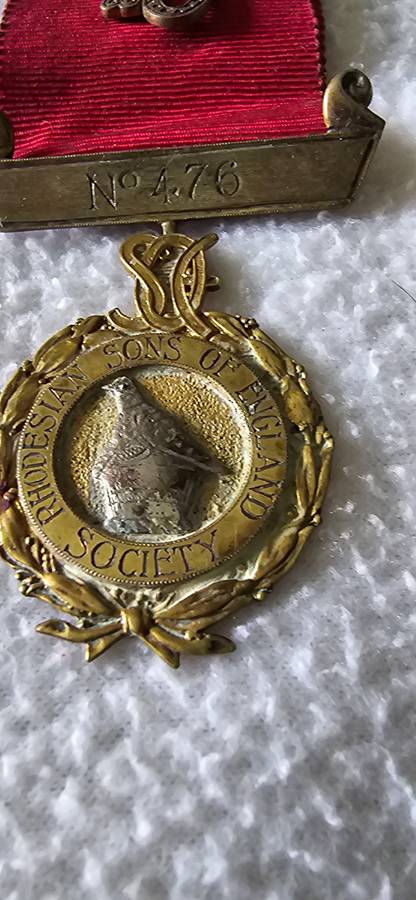 VINTAGE RHODESIAN MASONIC JEWE(1965-1970)