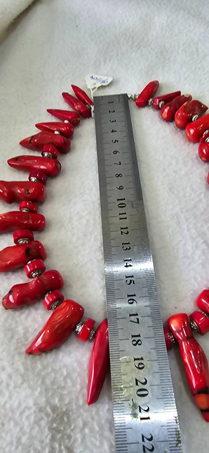 NATURAL RED CORAL NECKLACE