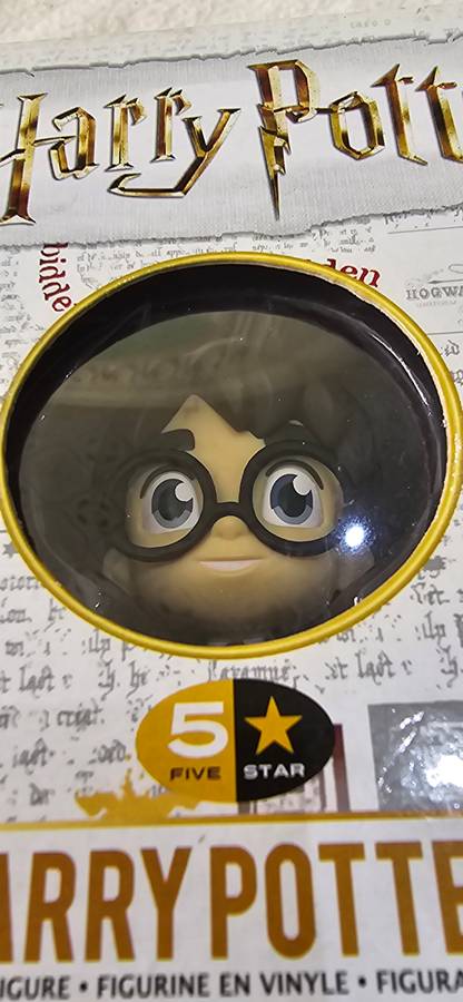 HARRY POTTER FIGURINE