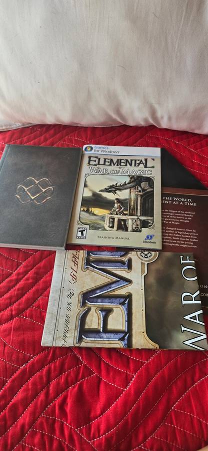 ELEMENTAL WAR OF MAGIC PC GAME WITH FIGURINE ,BOOKLET AND CANVAS MA WITH POSTERP