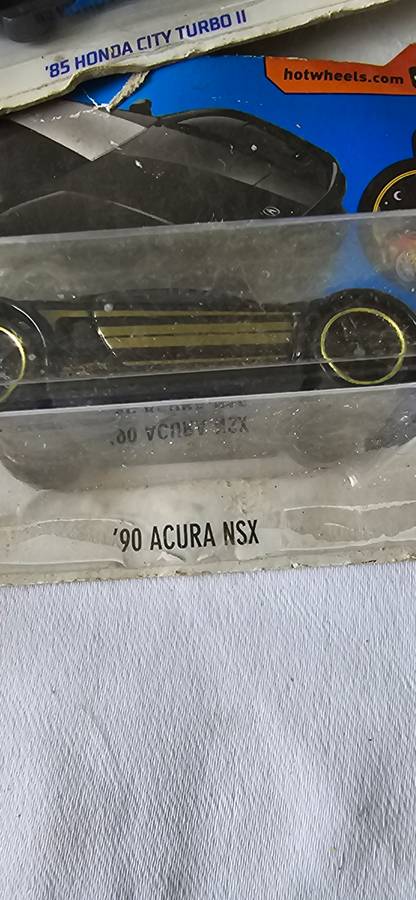 SET OF 5 HOT WHEELS MODEL CARS