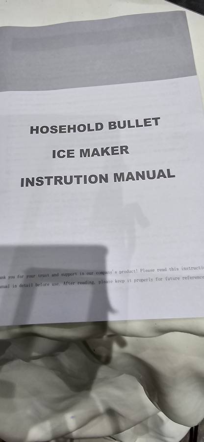 HOUSEHOLD BULLET ICE MAKER