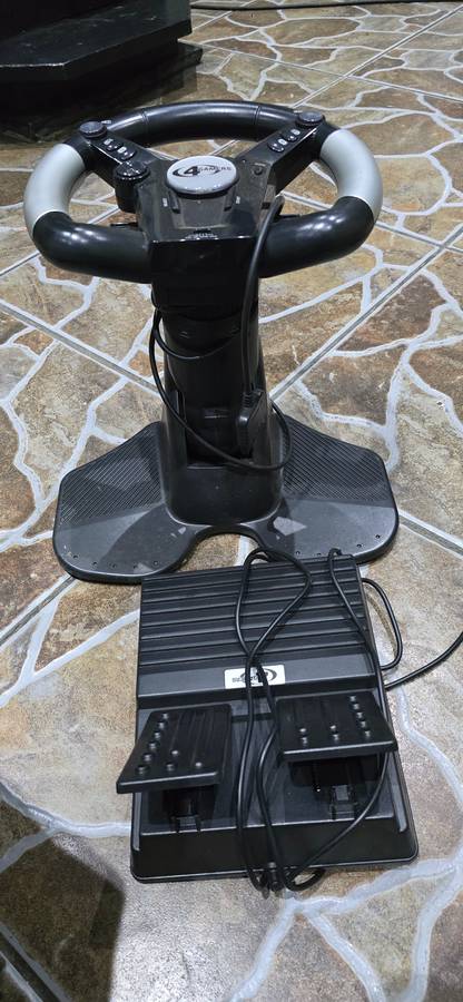 PRO DRIVER R GAMERS(NAMVO AND NEGCON COMPATIBLE)