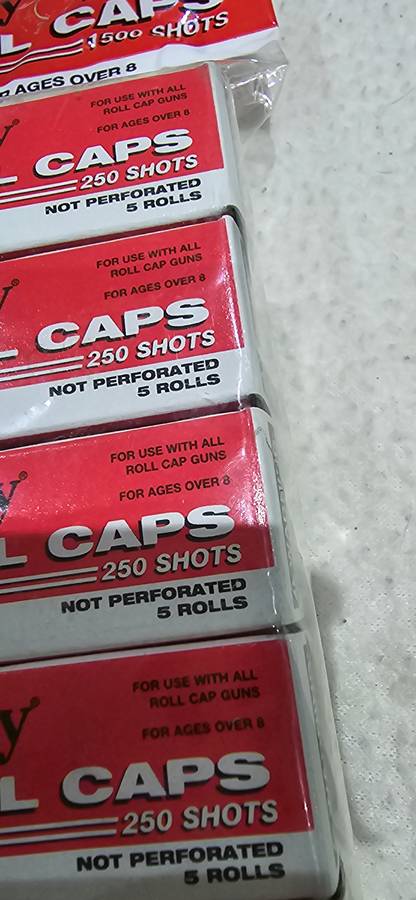 6 BOXES DAISY ROLL CAPS(250 SHOTS EACH BOX)