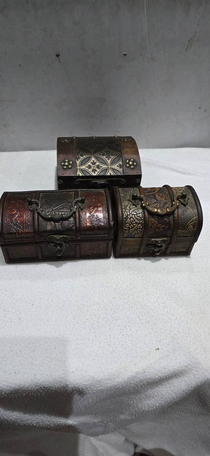 3 PIECE WOODEN JEWELRY BOX