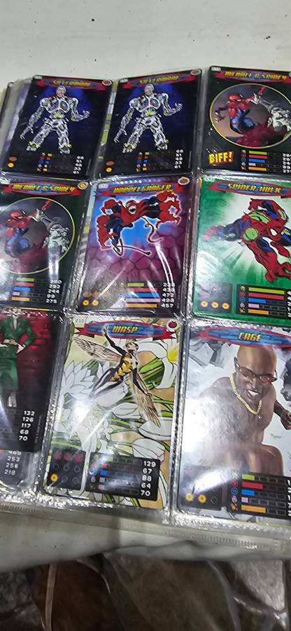 OVER 200 SUPERHEROES TDC IN ALBUM