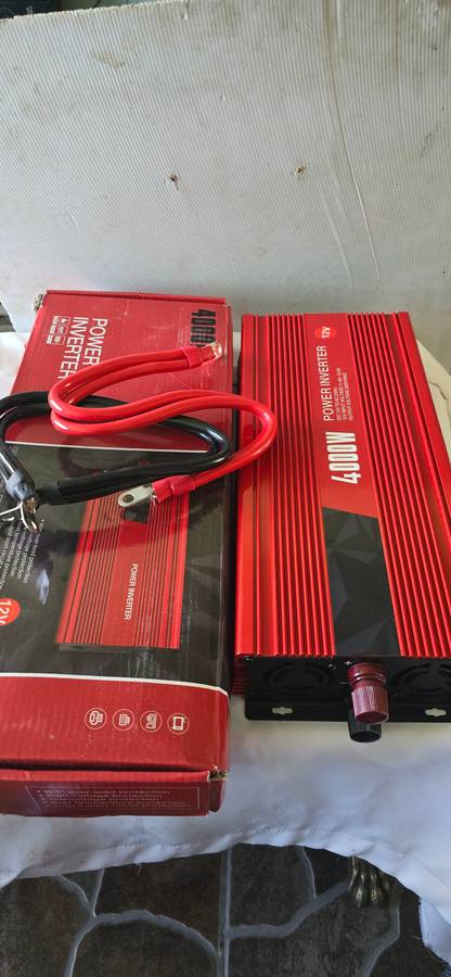 4000 WATTS PURE SINEWAVE INVERTER(12V)