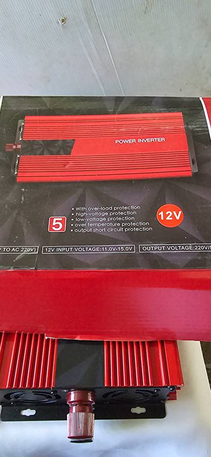 4000 WATTS PURE SINEWAVE INVERTER(12V)