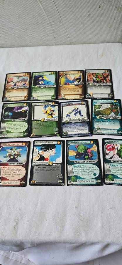 OVER 90 DRAGONBALL-Z TRADING CARDS