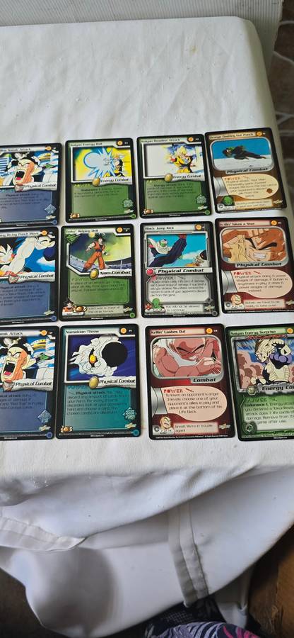 OVER 90 DRAGONBALL-Z TRADING CARDS