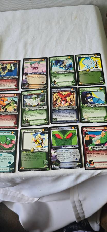 OVER 90 DRAGONBALL-Z TRADING CARDS