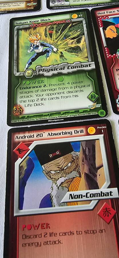 OVER 90 DRAGONBALL-Z TRADING CARDS