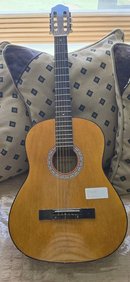 HOHNER SA GUITAR