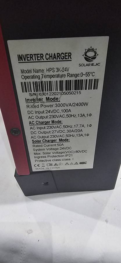 1.5/3KVA PURE SINEWAVE HYBRID SOLAR INVERTER(UNUSED)SEE DESCRIPTION