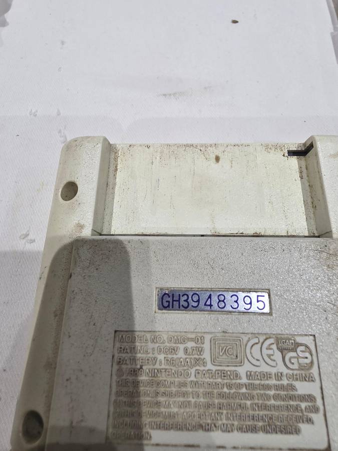 NINTENDO 1989 GAME BOY INCL.8 GAME CARTRIDGES