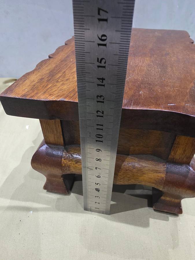 VINTAGE IMBUIA WOOD JEWELRY BOX