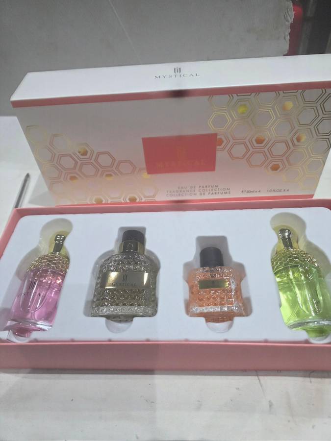 4 x 30 ml Mystical Eau de Perfum Collection