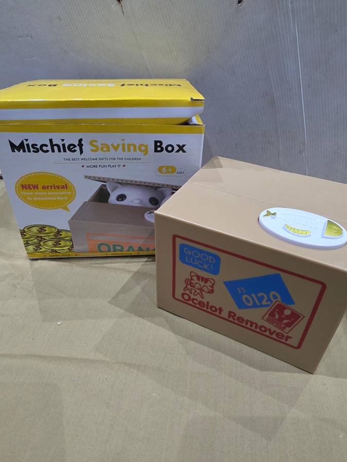 MISCHIEF SAVINGS MONEY BOX*(BATTERY OPERATED)