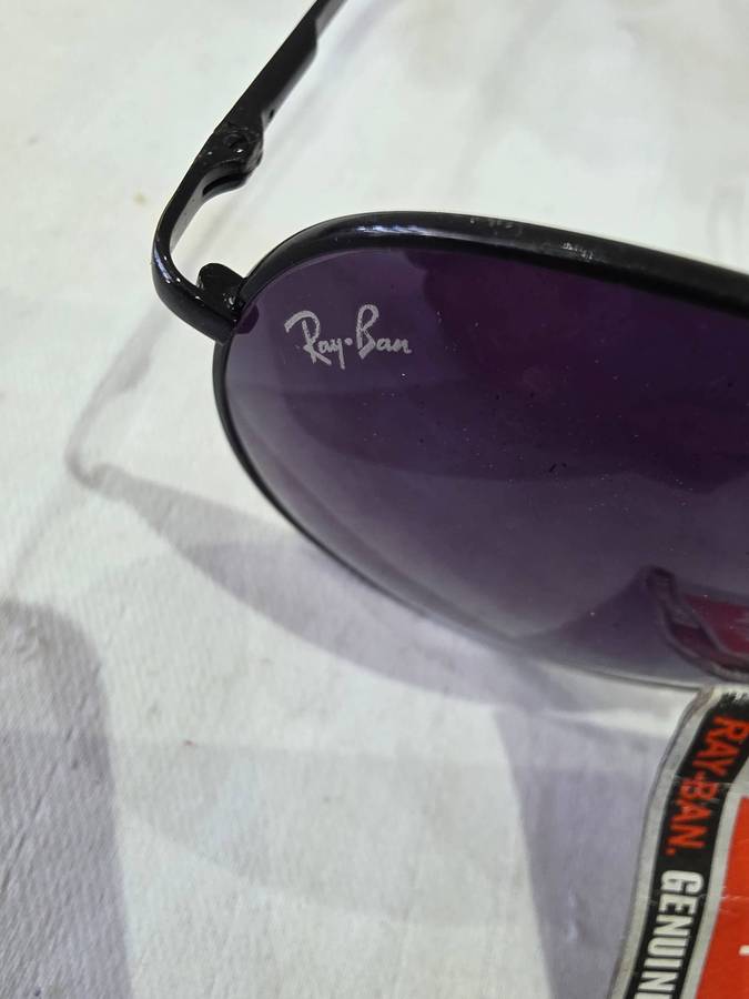 ADULT RAYBAN SUNGLASSES