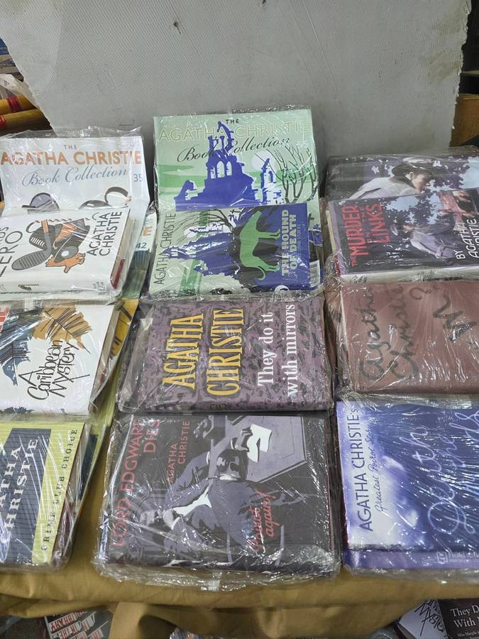 SET OF NINE AGATHA CHRISTIE HARDCOVER NOVELS INCL.MAGAZINES