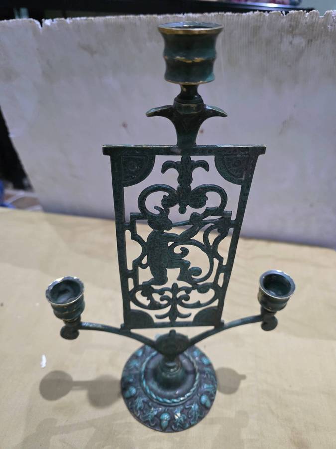 VINTAGE BRASS  CANDLEHOLDER