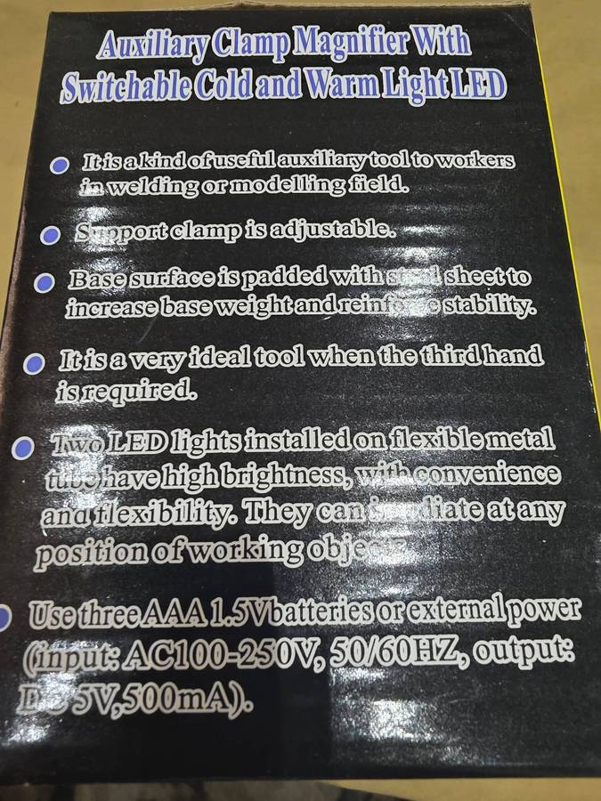 CLAMP MAGNIFIER WITH SWITCHABLE COLD AND WARM LED LIGHT