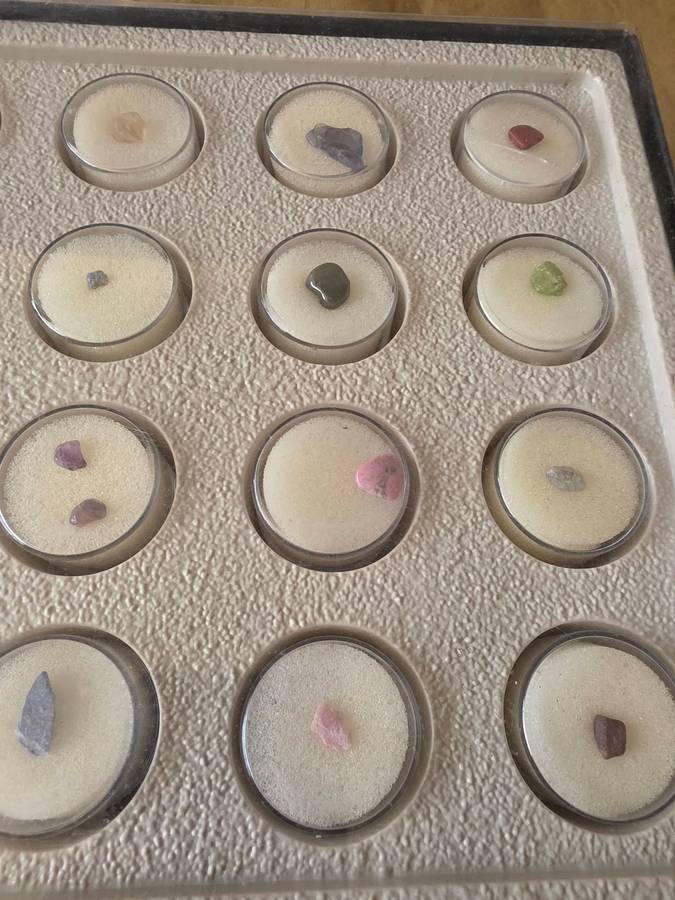 20 x MIXED LOT GEMSTONE COLLECTION