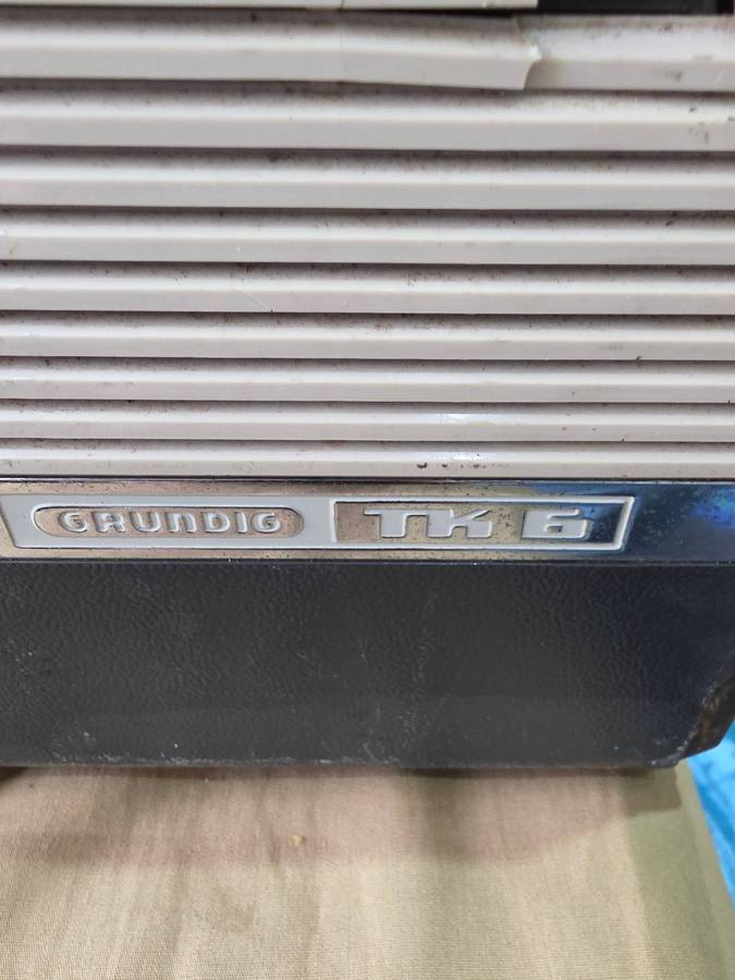VINTAGE GRUNDIG REEL TO REEL TAPE RECORDER