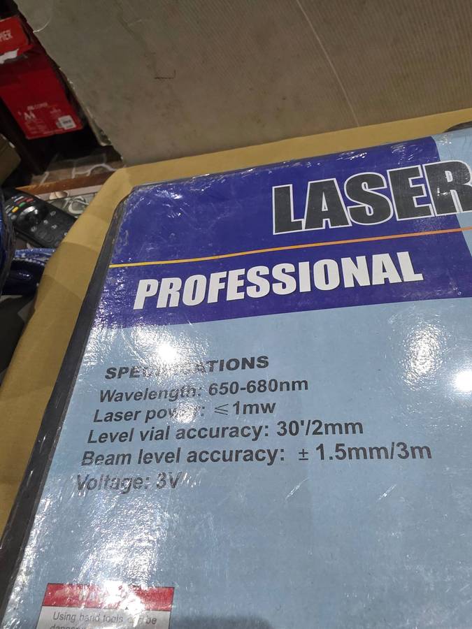 LASER ROTARY LEVEL KIT WITH TRIPOD (*FACTORY SEALED UNIT)