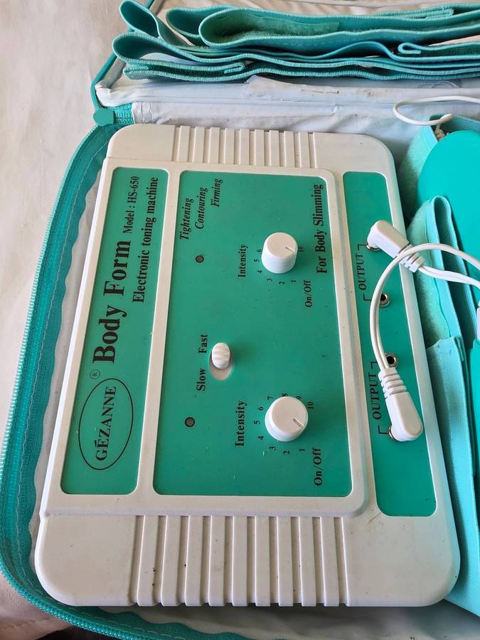 GEZANNE BODY FORM ELECTRONIC TONING MACHINE*UNUSED)