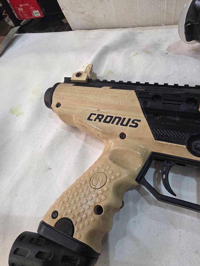 CRONUS PAINTBALL GUN
