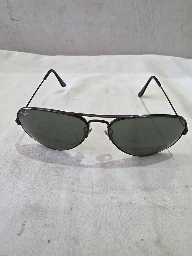 ORIGINAL RAYBAN SUNGLASSES