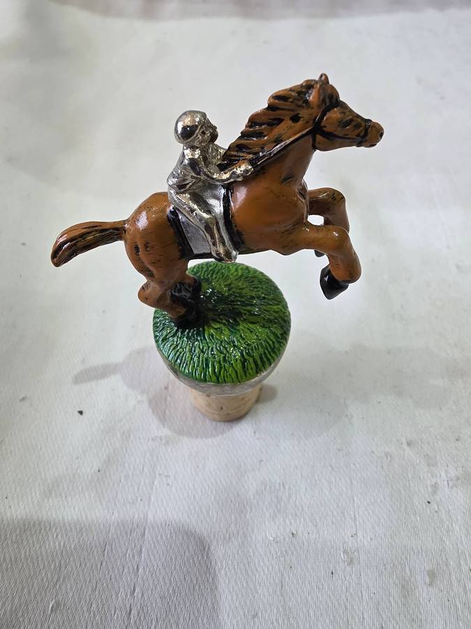 VINTAGE BLANTONS SINGLE BARREL BOURBON BOTTLE STOPPER