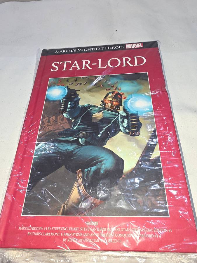 MARVEL SUPERHEROES HARDCOVER COMIC (STAR-LORD)