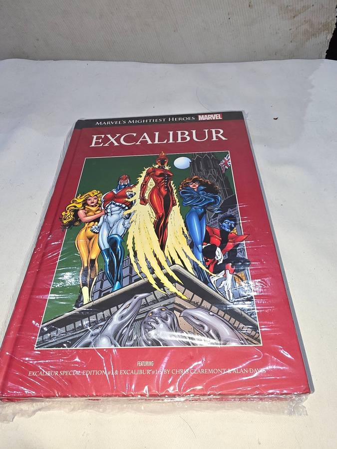 MARVEL MIGHTIEST HEROES HARDCOVER COMIC (*EXCALIBUR)