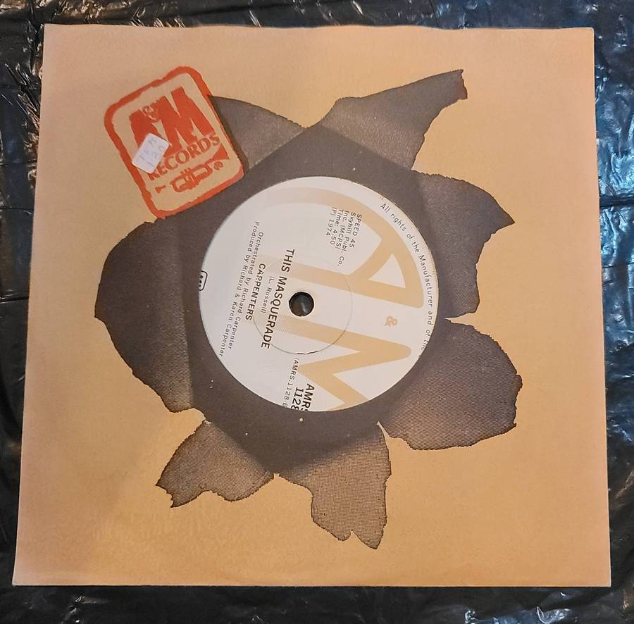 CARPENTERS - PLEASE MR POSTMAN / THIS MASQUERADE