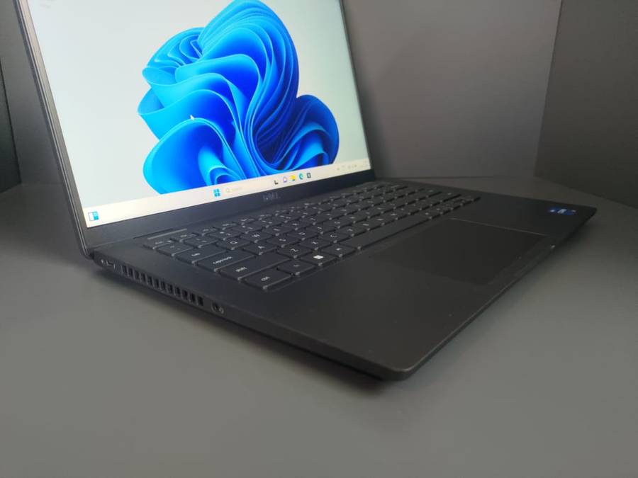 Dell Latitude 7430  Intel Core i5 - 12th Generation Ultrabook