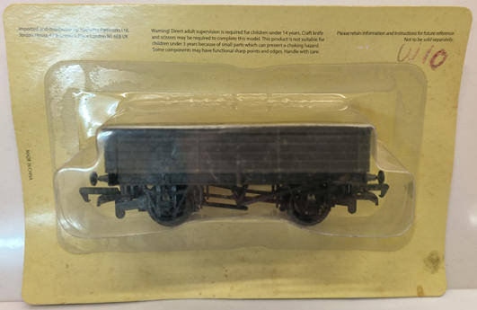 Hatchette Partworks 2 x 5-Plank Wagons (Lot 528)