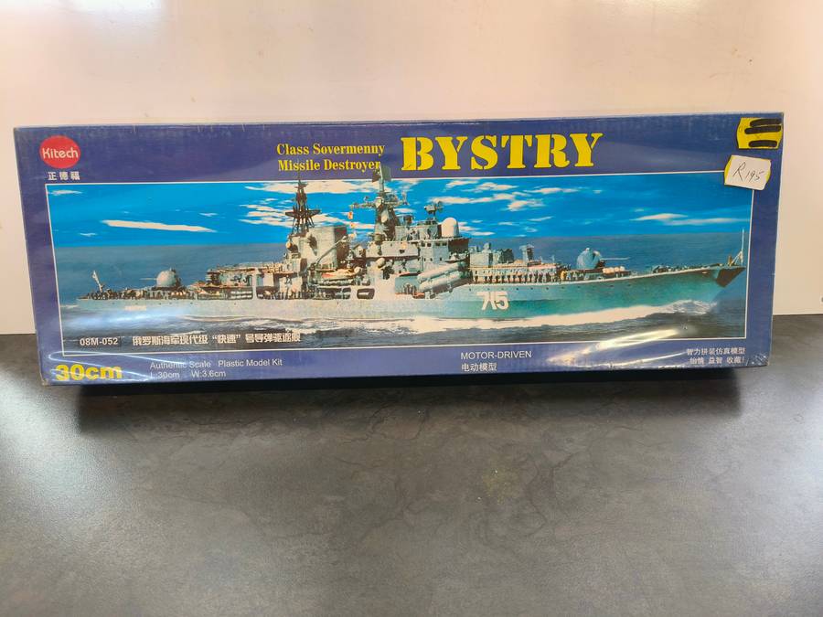 Kitech - Sovermenny Class Missile Destroyer Bystry (Motor Driven Model Kit)