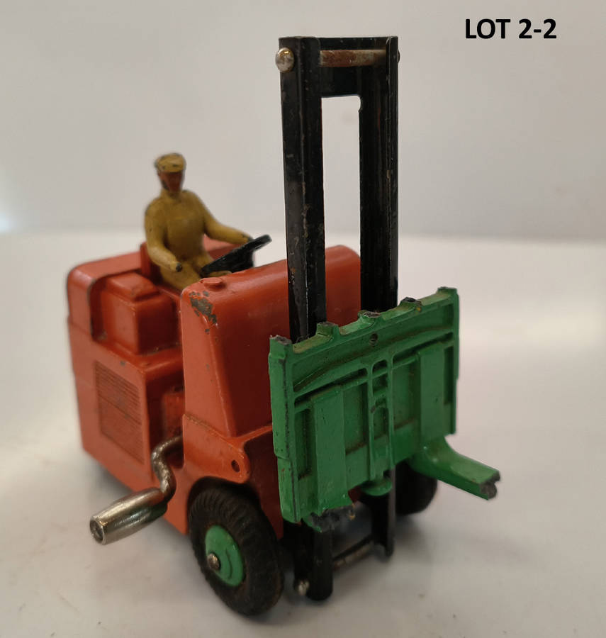 Dinky Toys - #14c Coventry Climax Forklift Truck ( Lot 02-2)