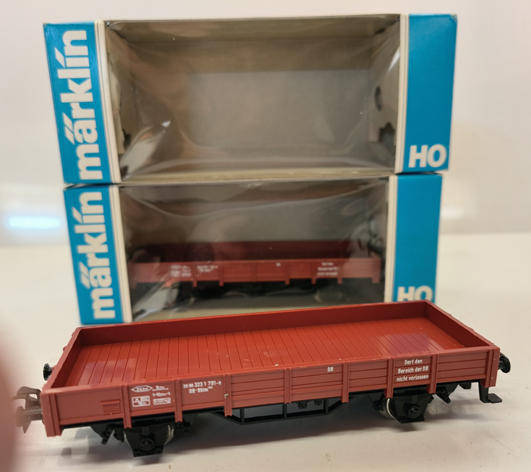 Marklin 4423 Low-sided Wagon x 2 - MiB (Lot 427)